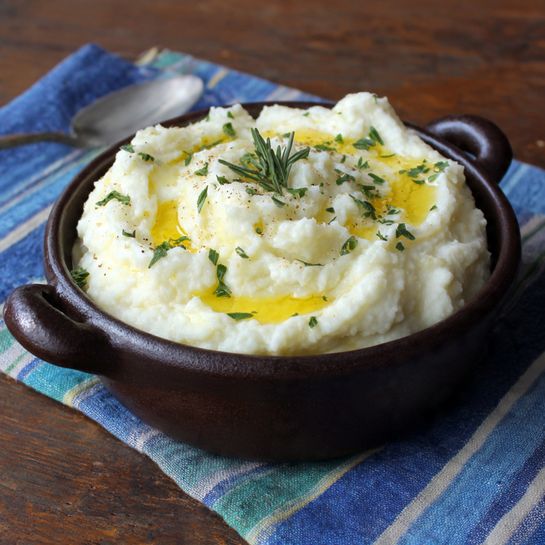 Creamy Garlic Mashed Cauliflower Recipe - Recipe Image